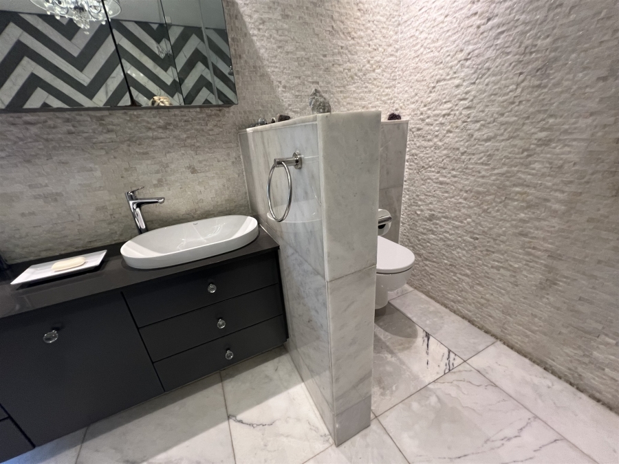 4 Bedroom Property for Sale in Bonnie Doone Eastern Cape